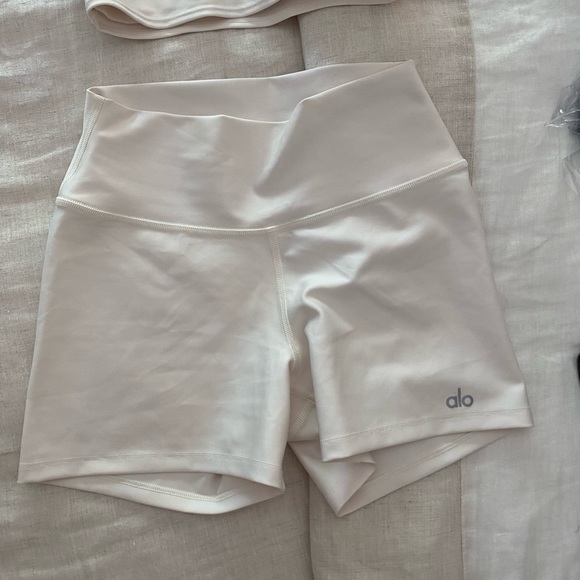 ALO set - Picture 3 of 3